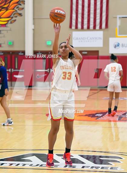 Thumbnail 3 in Perry vs. Chaparral (Hoophall West Tournament) photogallery.