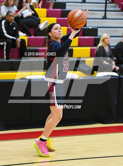 Thumbnail 3 in Perry vs. Chaparral (Hoophall West Tournament) photogallery.