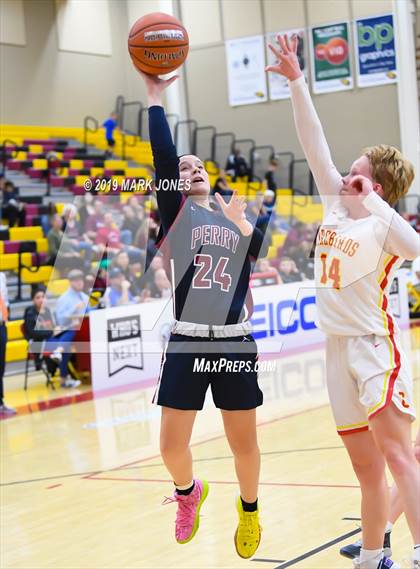 Thumbnail 2 in Perry vs. Chaparral (Hoophall West Tournament) photogallery.
