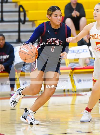 Thumbnail 2 in Perry vs. Chaparral (Hoophall West Tournament) photogallery.