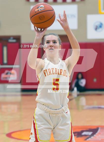 Thumbnail 3 in Perry vs. Chaparral (Hoophall West Tournament) photogallery.