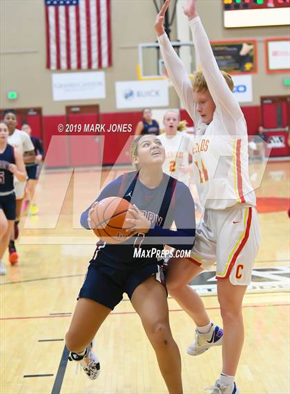 Thumbnail 1 in Perry vs. Chaparral (Hoophall West Tournament) photogallery.