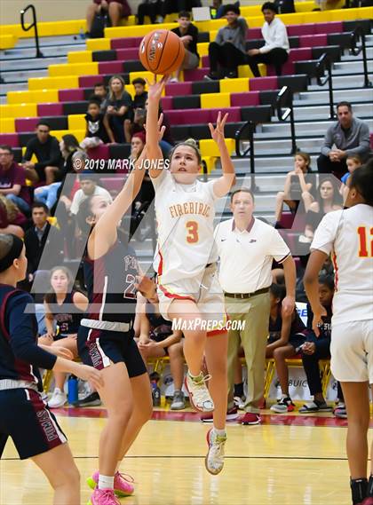 Thumbnail 3 in Perry vs. Chaparral (Hoophall West Tournament) photogallery.
