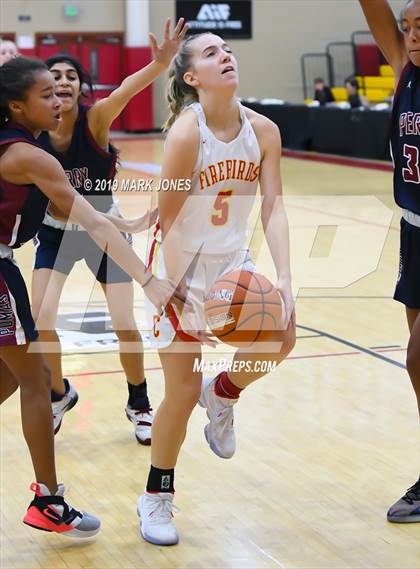 Thumbnail 1 in Perry vs. Chaparral (Hoophall West Tournament) photogallery.
