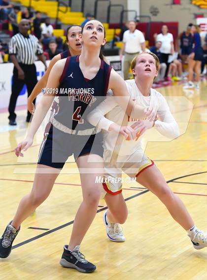 Thumbnail 1 in Perry vs. Chaparral (Hoophall West Tournament) photogallery.