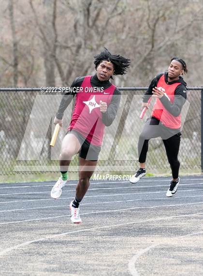 Thumbnail 2 in Trojan Relays photogallery.