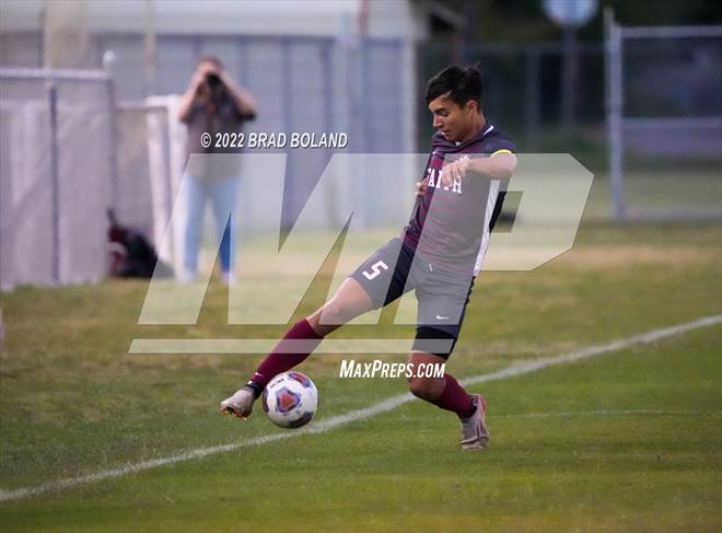 null - Photo 01