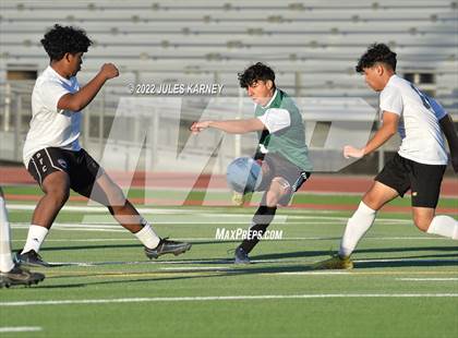 Thumbnail 3 in Cimarron-Memorial @ Palo Verde photogallery.
