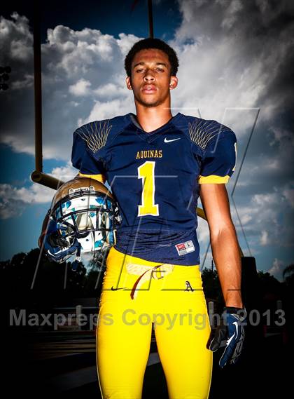 Thumbnail 1 in St. Thomas Aquinas (Preseason Top 25 Photo Shoot) photogallery.