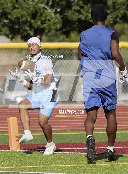 Thumbnail 3 in Battle Of The White Tanks (7 on 7) photogallery.