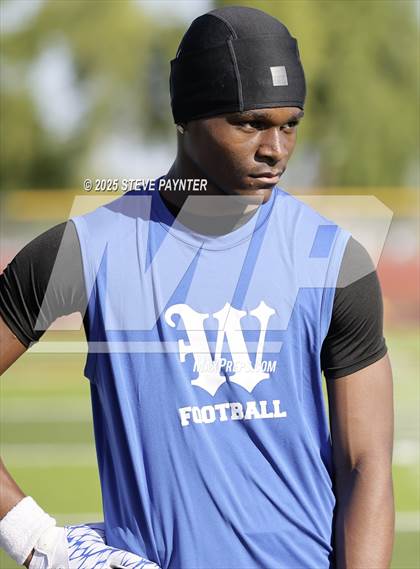 Thumbnail 1 in Battle Of The White Tanks (7 on 7) photogallery.