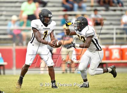 Thumbnail 1 in Crescent vs Powdersville (2016 Anderson County Jamboree) photogallery.