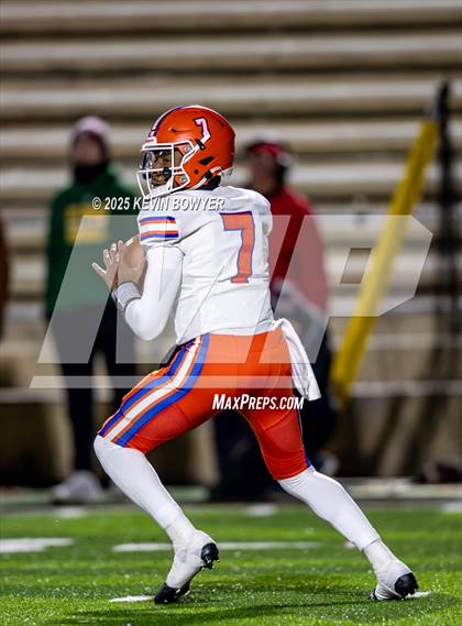 Thumbnail 1 in Olentangy Orange @ St. Edward (OHSAA D1 Semifinal) photogallery.