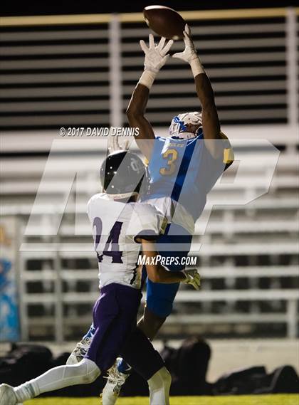 Thumbnail 3 in Mission Oak @ Bakersfield Christian photogallery.