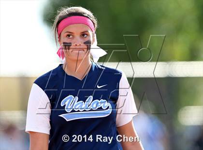 Thumbnail 2 in Valor Christian vs. Frederick (CHSAA 4A Final) photogallery.