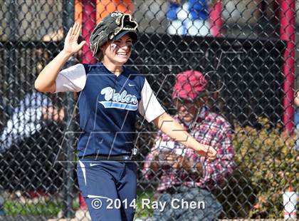 Thumbnail 3 in Valor Christian vs. Frederick (CHSAA 4A Final) photogallery.