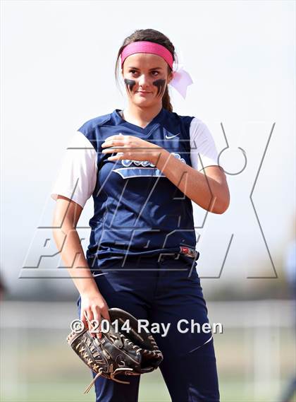 Thumbnail 2 in Valor Christian vs. Frederick (CHSAA 4A Final) photogallery.
