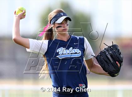 Thumbnail 3 in Valor Christian vs. Frederick (CHSAA 4A Final) photogallery.