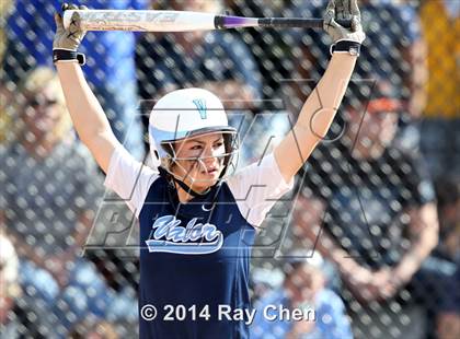 Thumbnail 1 in Valor Christian vs. Frederick (CHSAA 4A Final) photogallery.