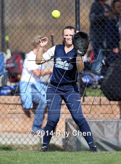 Thumbnail 3 in Valor Christian vs. Frederick (CHSAA 4A Final) photogallery.