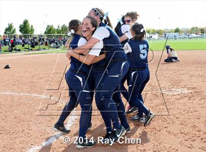 Thumbnail 2 in Valor Christian vs. Frederick (CHSAA 4A Final) photogallery.