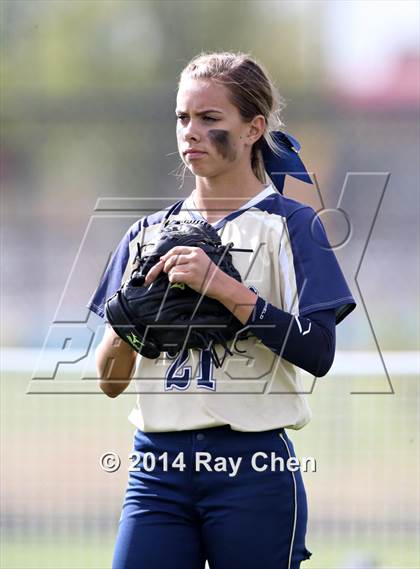 Thumbnail 2 in Valor Christian vs. Frederick (CHSAA 4A Final) photogallery.