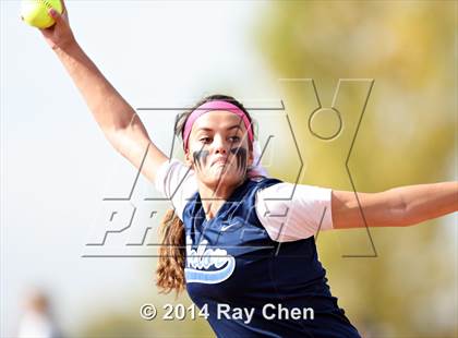 Thumbnail 2 in Valor Christian vs. Frederick (CHSAA 4A Final) photogallery.