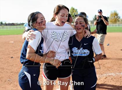 Thumbnail 1 in Valor Christian vs. Frederick (CHSAA 4A Final) photogallery.