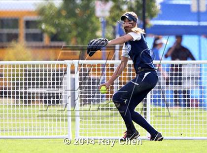 Thumbnail 3 in Valor Christian vs. Frederick (CHSAA 4A Final) photogallery.