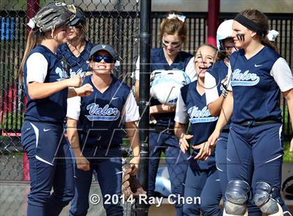 Thumbnail 1 in Valor Christian vs. Frederick (CHSAA 4A Final) photogallery.