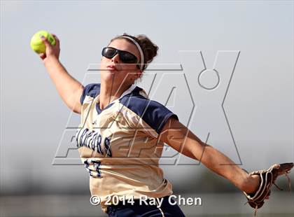 Thumbnail 1 in Valor Christian vs. Frederick (CHSAA 4A Final) photogallery.