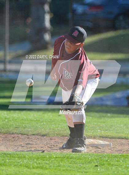 Thumbnail 2 in Bell Gardens @ Alhambra photogallery.