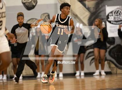 Thumbnail 3 in Warner Robins vs Houston County photogallery.