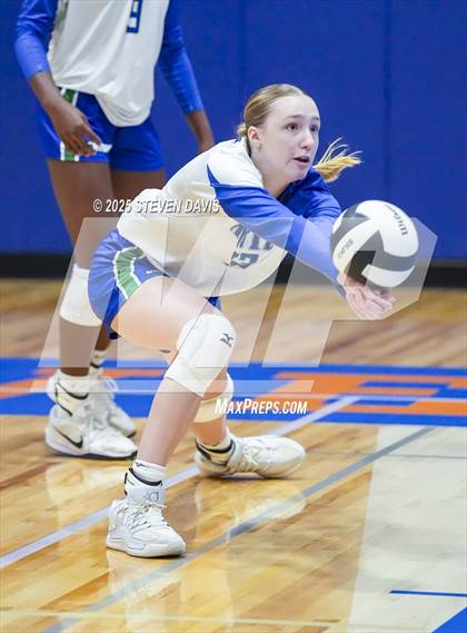 Thumbnail 1 in Deer Valley vs. Xavier College Prep (Westwood TOC) photogallery.