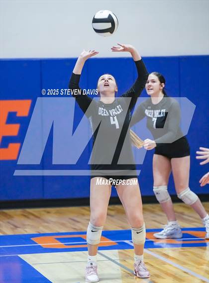 Thumbnail 2 in Deer Valley vs. Xavier College Prep (Westwood TOC) photogallery.