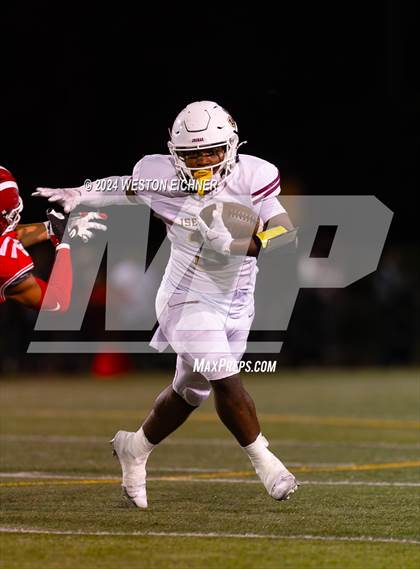 Thumbnail 3 in Mater Dei @ JSerra Catholic photogallery.