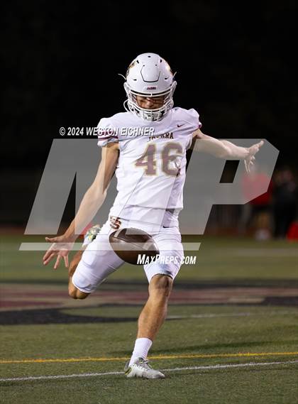 Thumbnail 3 in Mater Dei @ JSerra Catholic photogallery.