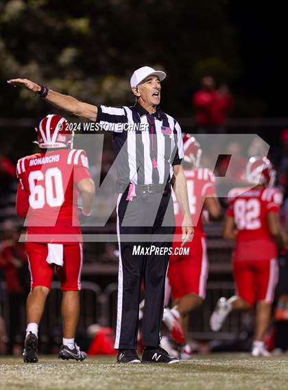 Thumbnail 1 in Mater Dei @ JSerra Catholic photogallery.