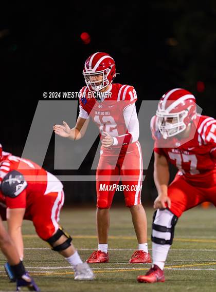 Thumbnail 3 in Mater Dei @ JSerra Catholic photogallery.