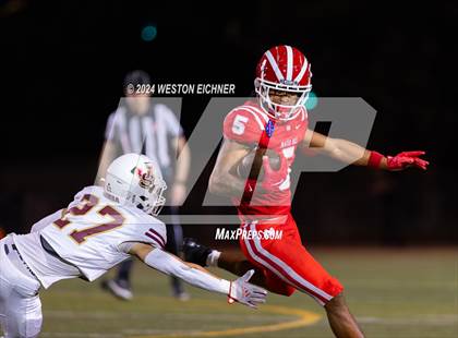 Thumbnail 3 in Mater Dei @ JSerra Catholic photogallery.