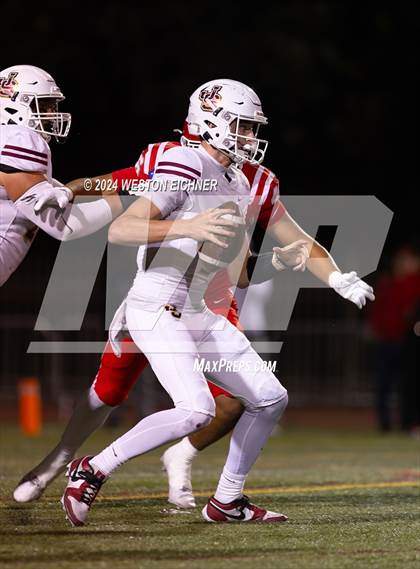 Thumbnail 3 in Mater Dei @ JSerra Catholic photogallery.