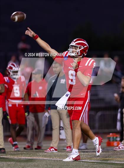Thumbnail 1 in Mater Dei @ JSerra Catholic photogallery.