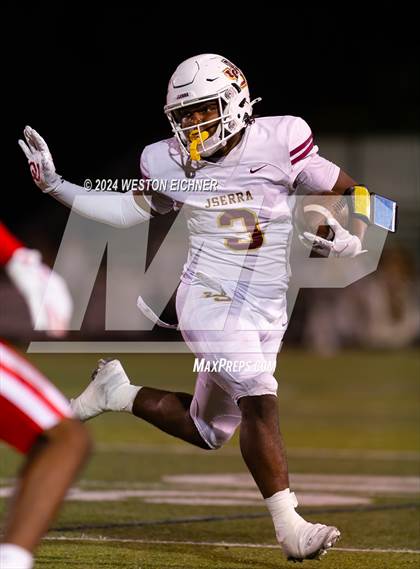 Thumbnail 1 in Mater Dei @ JSerra Catholic photogallery.