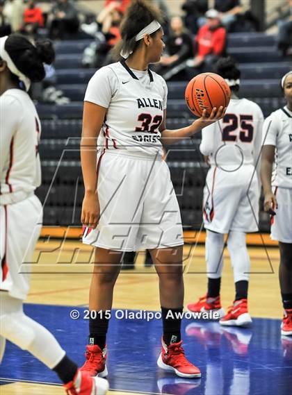 Thumbnail 2 in Marcus @ Allen photogallery.