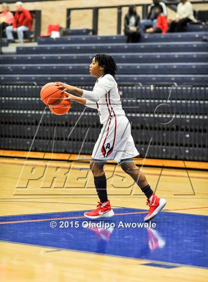 Thumbnail 2 in Marcus @ Allen photogallery.