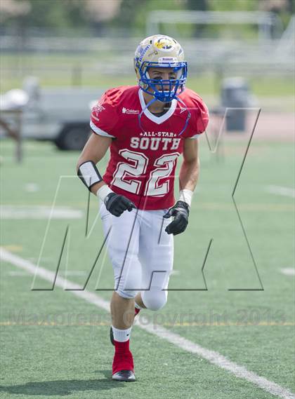 Thumbnail 3 in WFCA D4-7 All-Star Football Game photogallery.