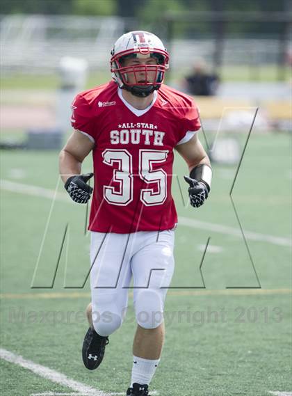 Thumbnail 2 in WFCA D4-7 All-Star Football Game photogallery.