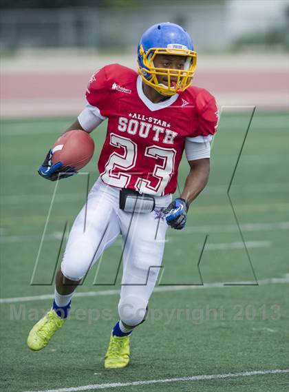 Thumbnail 2 in WFCA D4-7 All-Star Football Game photogallery.