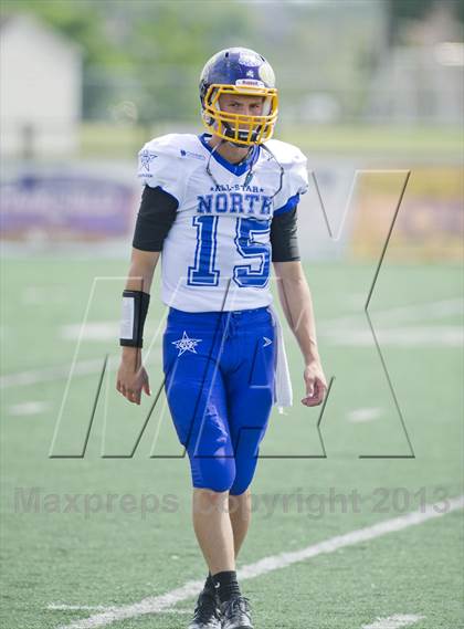 Thumbnail 3 in WFCA D4-7 All-Star Football Game photogallery.