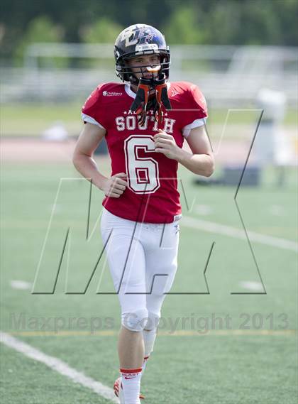 Thumbnail 2 in WFCA D4-7 All-Star Football Game photogallery.